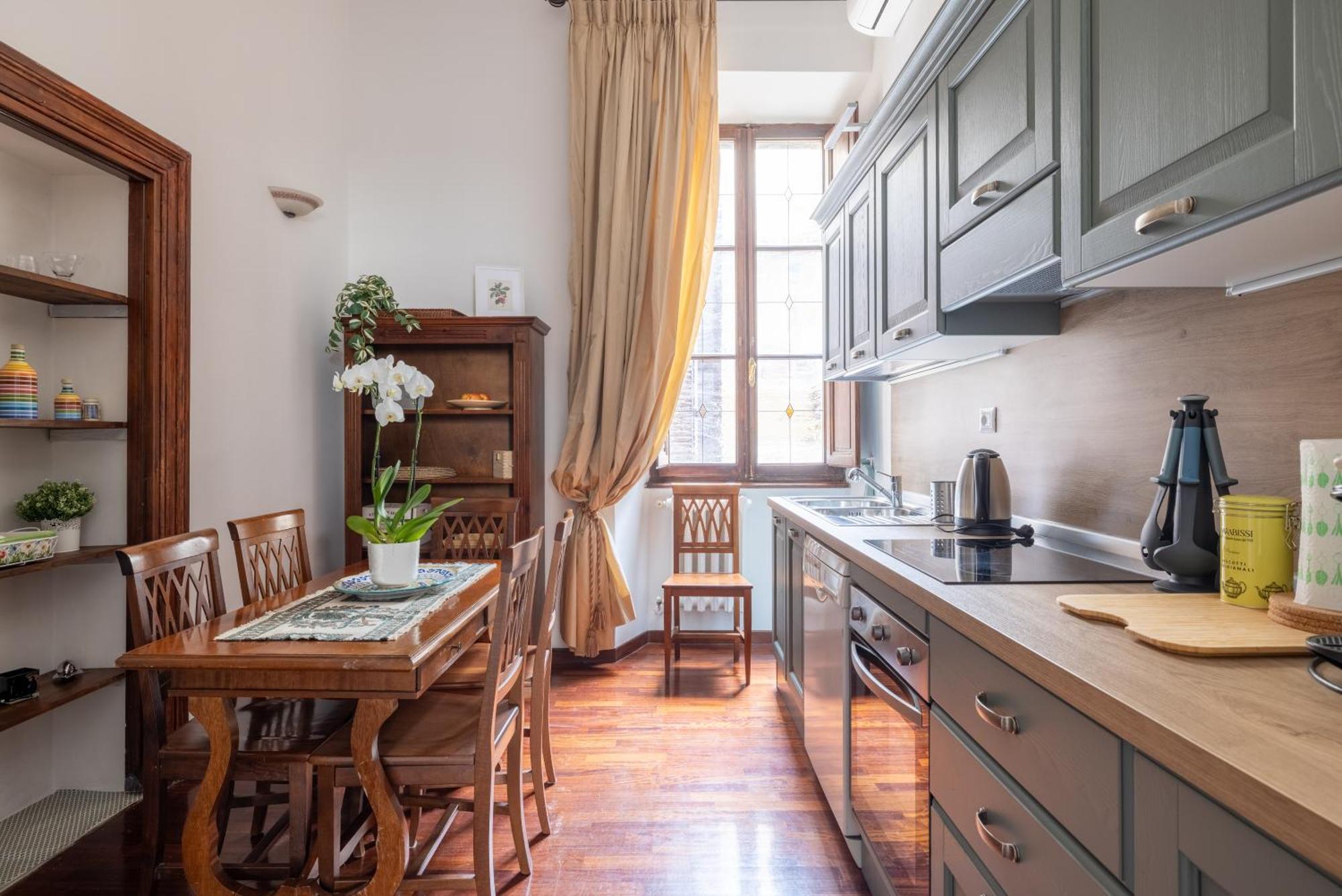 Luxury Apartment In The Heart Of Rome - Near Metro A And B Eksteriør bilde