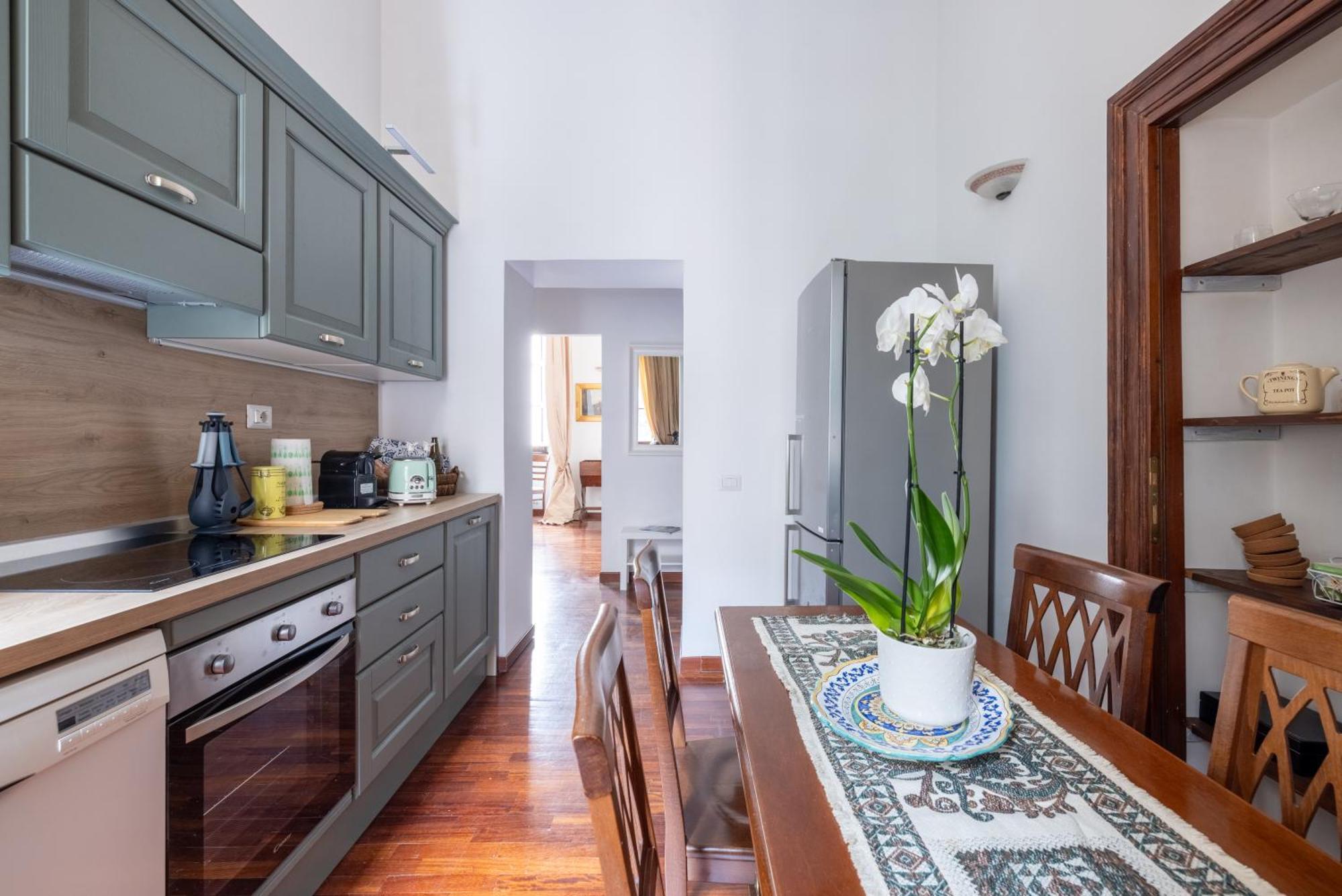 Luxury Apartment In The Heart Of Rome - Near Metro A And B Eksteriør bilde