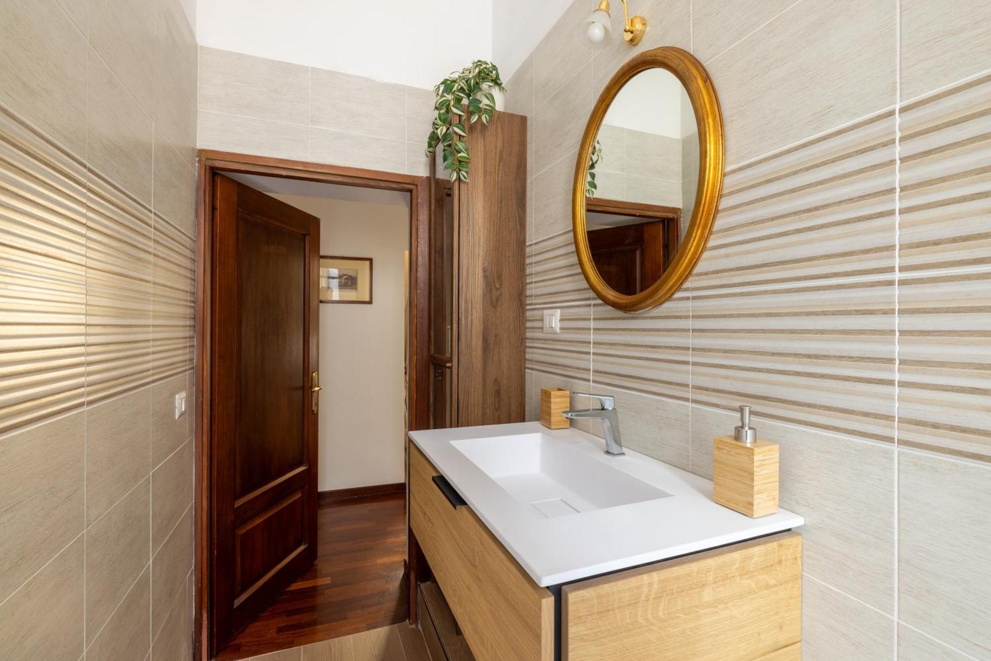Luxury Apartment In The Heart Of Rome - Near Metro A And B Eksteriør bilde
